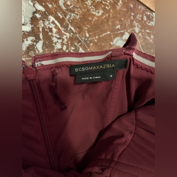 Dress BCBG - Picture 3 of 5